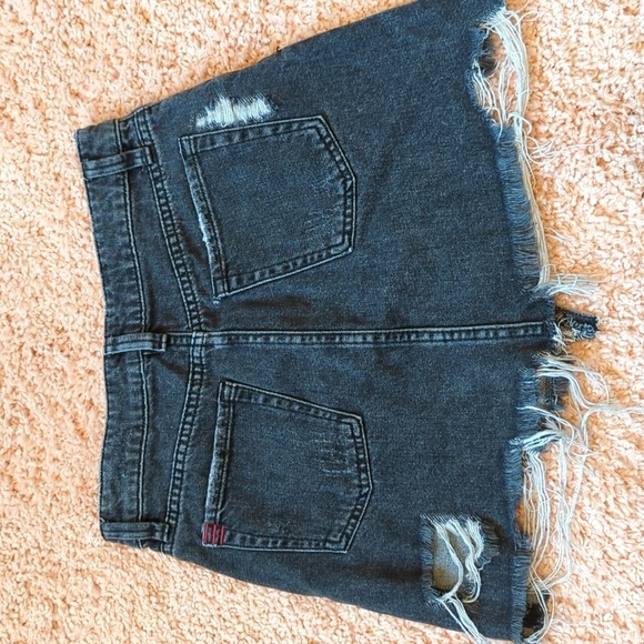 BDG Urban Outfitters Black Distressed Mini Skirt Size X-Small - Picture 5 of 7